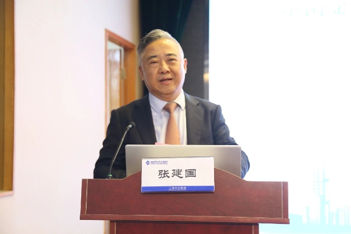 ceef6afa3064539118fe74bf224be80f